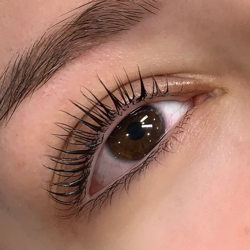 Lash extension portfolio example 3